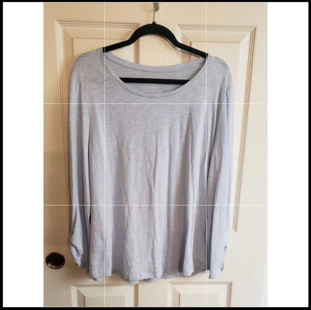 Long sleeve tee